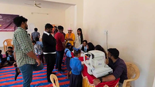 Kids Eye Check up